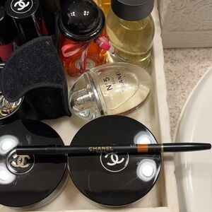 Chanel Lip Liner 202